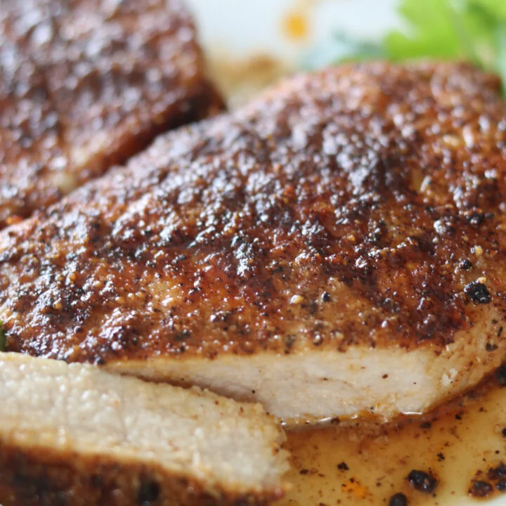 Boneless Air Fryer Pork Chops Recipe with Rub