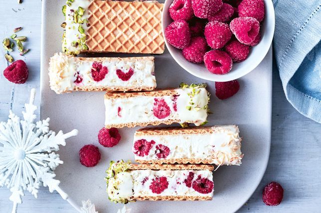 White Christmas ice-cream sandwiches